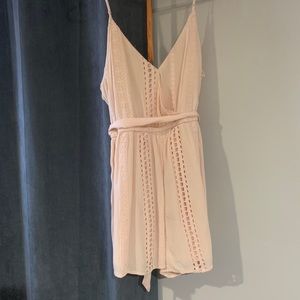 American Eagle light pink romper.